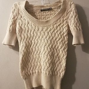 Short sleve sweater shirt